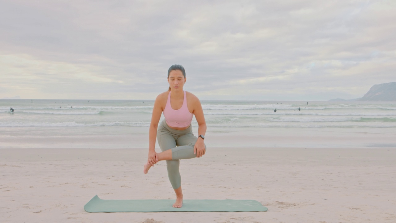 开云官网-&quot;海滩瑜伽：身心放松的运动新体验&quot;的简单介绍